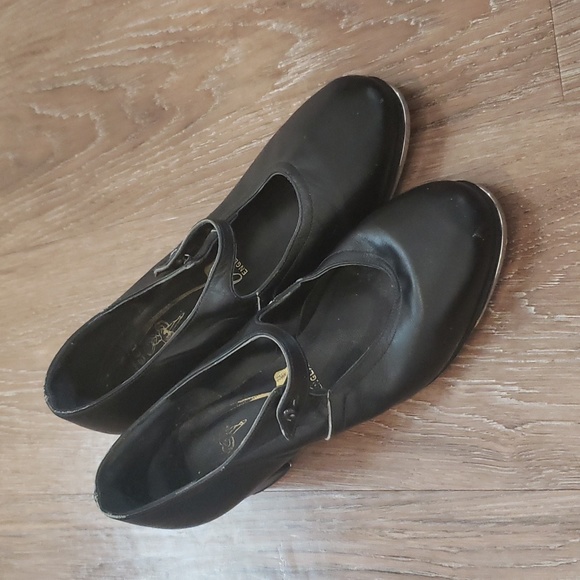 (7.5) Freed of London Made in England Hand-Lasted Mary Jane Style Tap Shoes - Picture 1 of 16